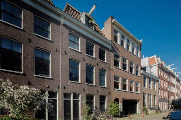 Woning Eerste Weteringdwarsstraat 62bov Amsterdam