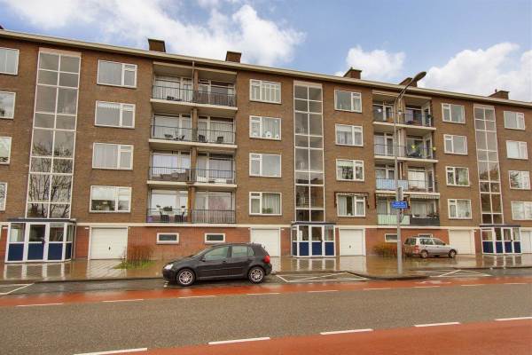 Woning Carel van Manderstraat 78 Heemskerk