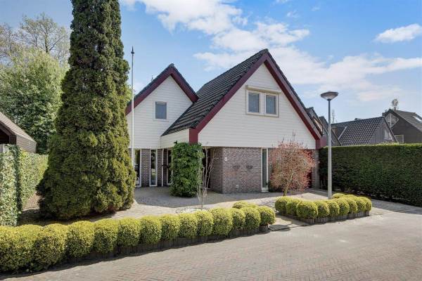 Woning Hof 8 Midwoud