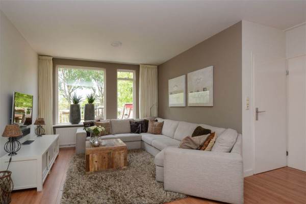Woning de Aak 52 Baarn