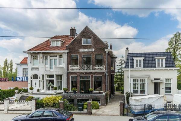 Woning Straatweg 111 Rotterdam