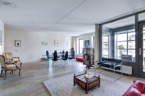 Woning Tolstraat 6-B Amsterdam