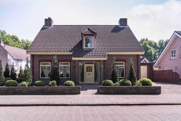 Woning Kastanjelaan 24 Halsteren