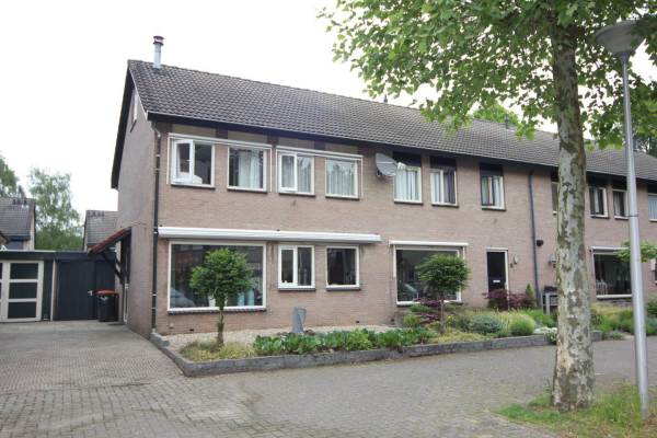 Woning Anna van Burenplein 9 Bathmen