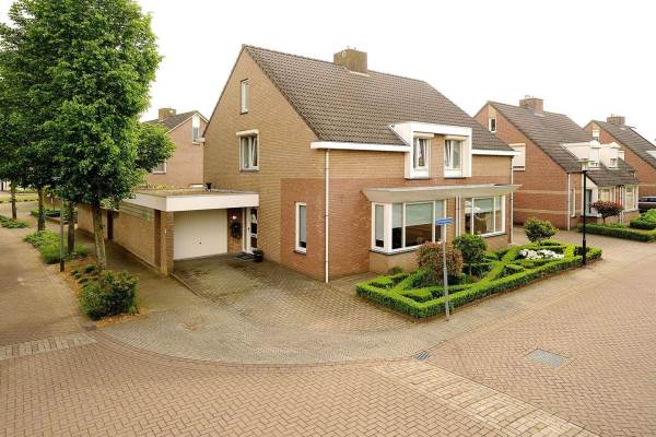 Woning Struikheide 1 Grubbenvorst