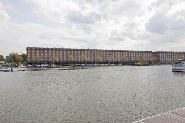 Woning Zeeburgerkade 590 Amsterdam