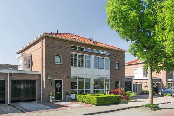 Woning Meerwedesingel 79 Barendrecht