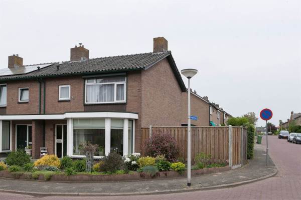Woning Waardenborchstraat 26 Holten