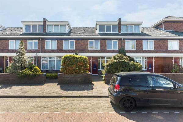 Woning Oscar Romeroplein 3 Den Haag