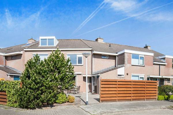 Woning Karveel 21 Barendrecht