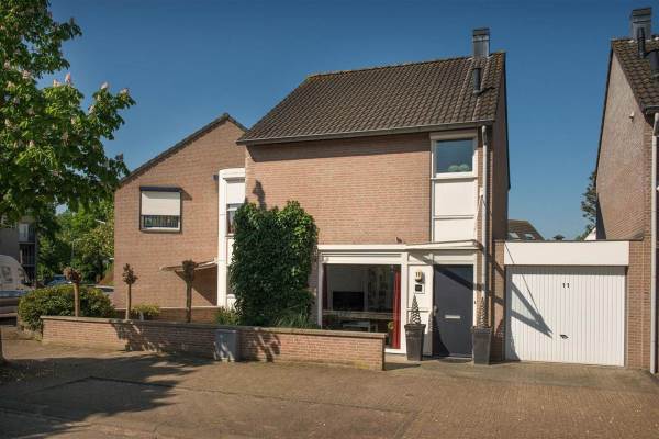 Woning Kastanjelaan 11 Halsteren