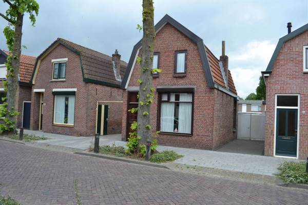Woning Pastoor Gillisstraat 106 Rijen