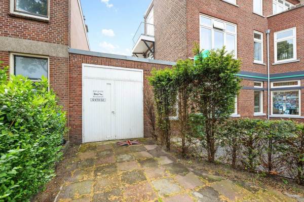 Garage Eiklaan 77 Rijswijk