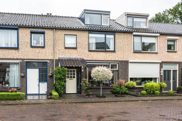 Woning Larixlaan 8 Nijkerk