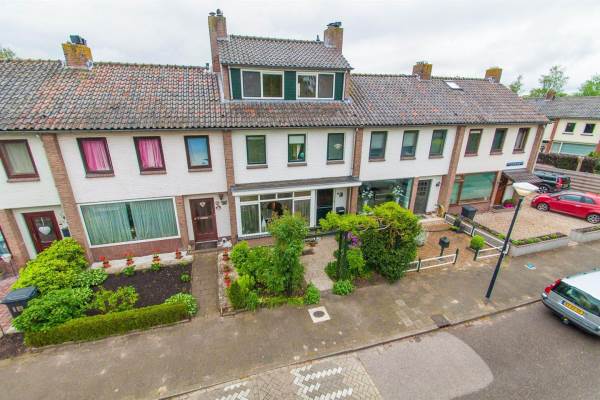 Woning Nicolaas van der Steenstraat 14 Mijdrecht