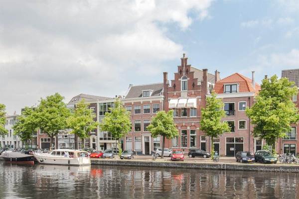 Woning Spaarne 67C Haarlem