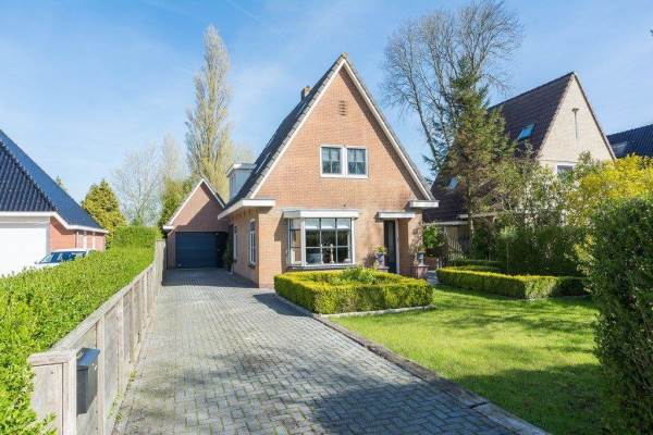 Woning Sint Martensdyk 23 Scharnegoutum