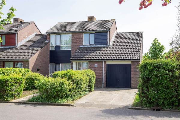 Woning van Giffenstraat 27 Ezinge
