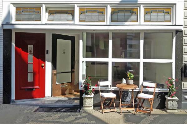 Woning Kleine Houtstraat 73zwart Haarlem