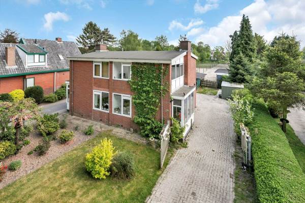 Woning Kanaal B ZZ 132 Emmer-Compascuum