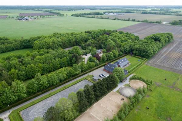 Woning Oostervoortseweg 1 Lieveren