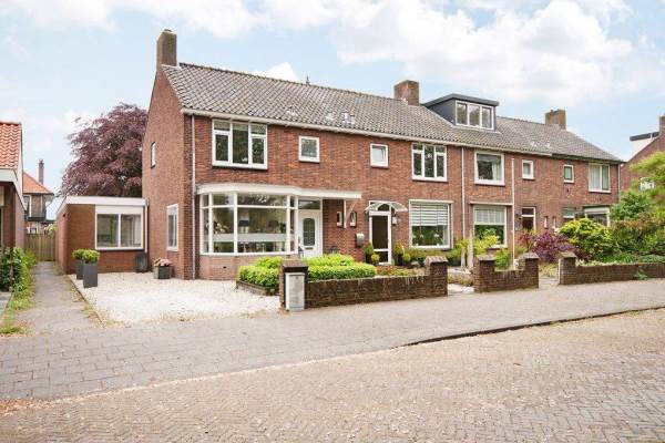 Woning Paramaribostraat 72 Santpoort-Noord