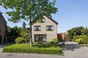 Woning Vincent van Goghstraat 27 Rijen