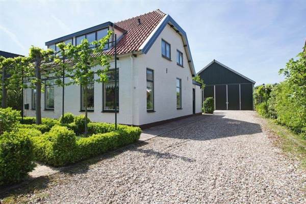 Woning Zuideinde 58 Oostzaan