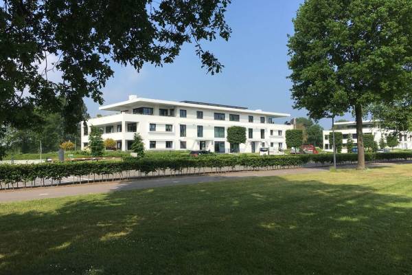 Woning IJsselmeerweg 55 Naarden