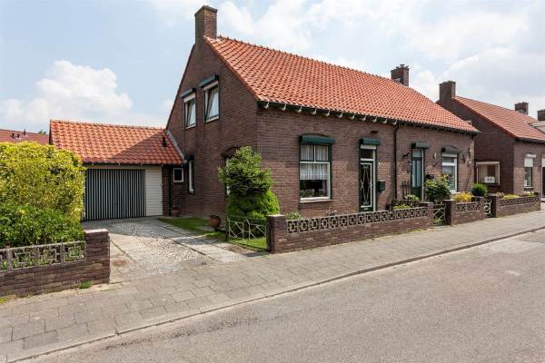 Woning Dijkhoevestraat 1 Spijk Gld