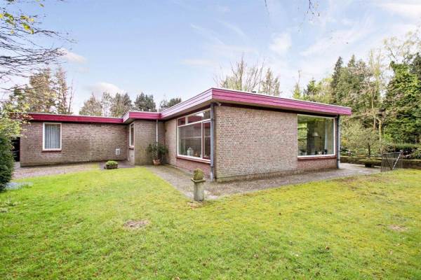 Woning Larikslaan 12 Knegsel