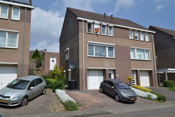 Woning Pastoor Schijnsstraat 7 Eygelshoven
