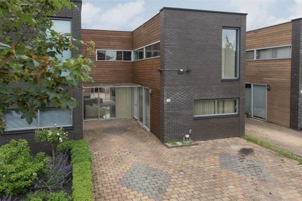Woning Hans Lodeizenstraat 72 Almere