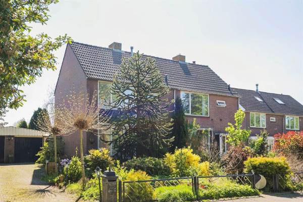 Woning Langeslag 36 Laag Zuthem