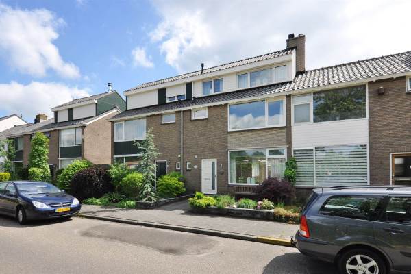 Woning Prins Clausstraat 11 Benthuizen