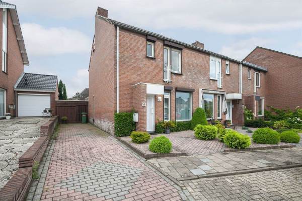 Woning Prins Clauslaan 23 Bunde