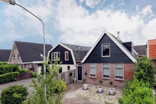 Woning Voorburggracht 85 Zuid-Scharwoude