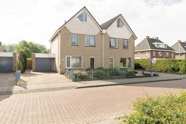 Woning Schoolstraat 49 Luttelgeest