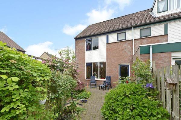 Woning Dr. R.J. Fruinstraat 5 Den Haag