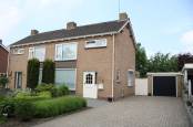 Woning Pastoor Bielarsstraat 28 Wernhout