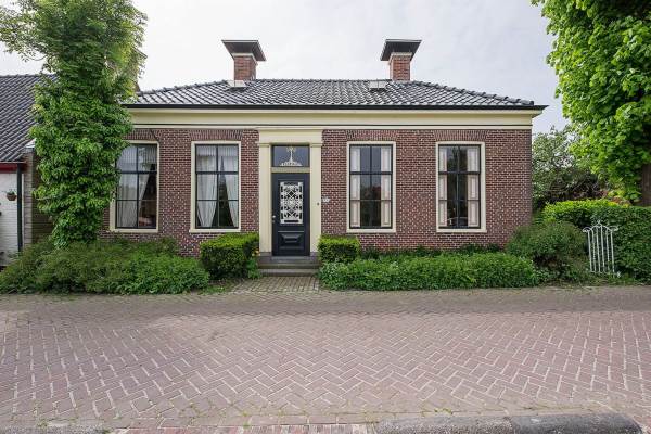 Woning Uiterdijk 15 Onderdendam