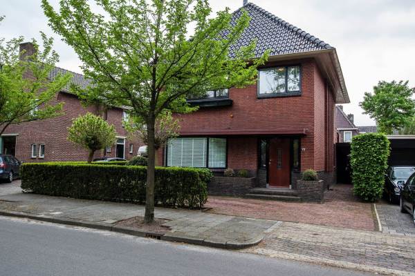 Woning Burg. Schönfeldsingel 18 Winschoten