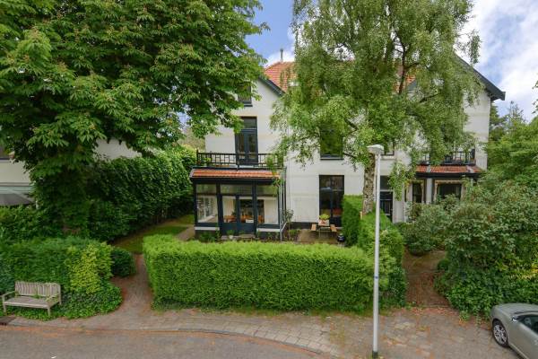 Woning Willemslaan 6-B Bussum