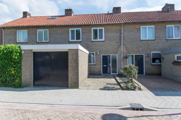 Woning Reviuslaan 13 Almelo