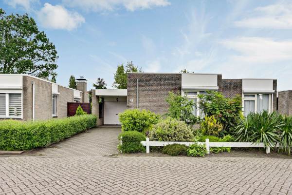 Woning Het Bossche Laag 12 Oudenbosch