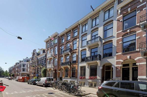 Woning Van Eeghenstraat 26H Amsterdam