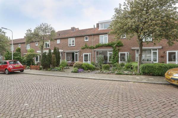 Woning Frederik van Eedenlaan 16 Hillegom