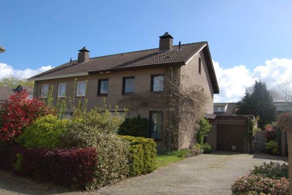 Woning Jacob van Ruysdaelstraat 6 Waalwijk