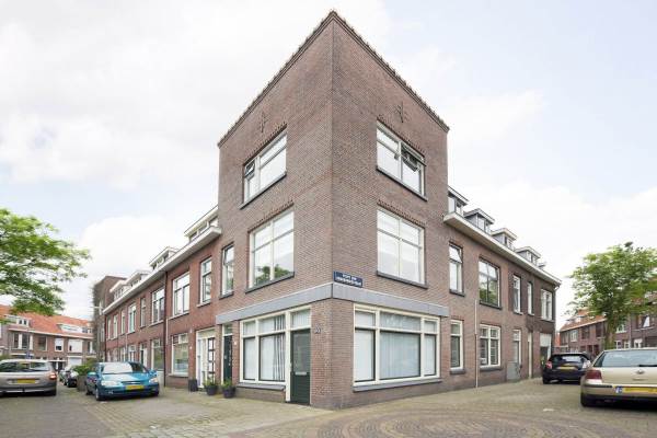 Woning J A Alberdingk Thijmstraat 80 Schiedam