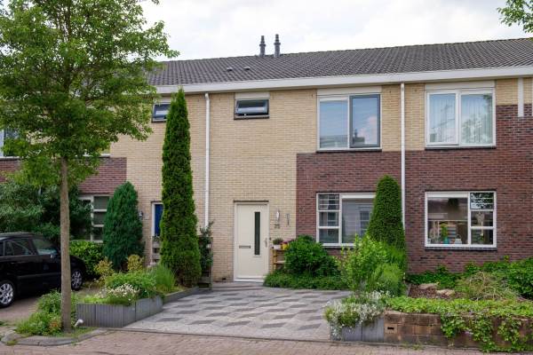 Woning Plutostraat 25 Assen
